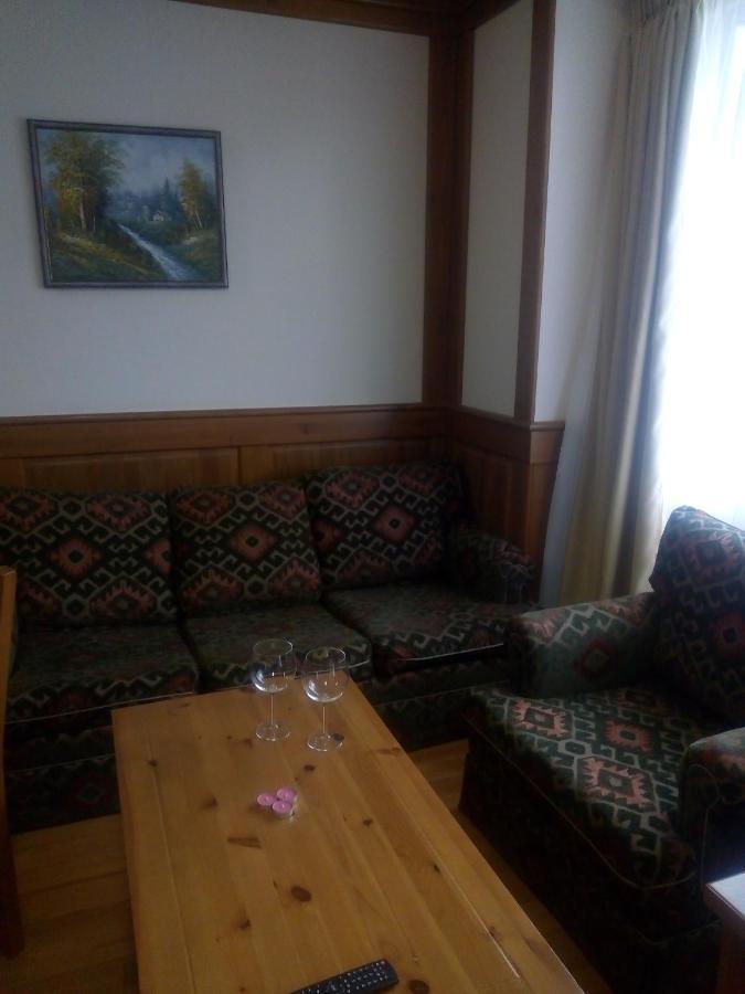 Pirin Golf - Nirvana, Studios&Spa 拉兹洛格 外观 照片
