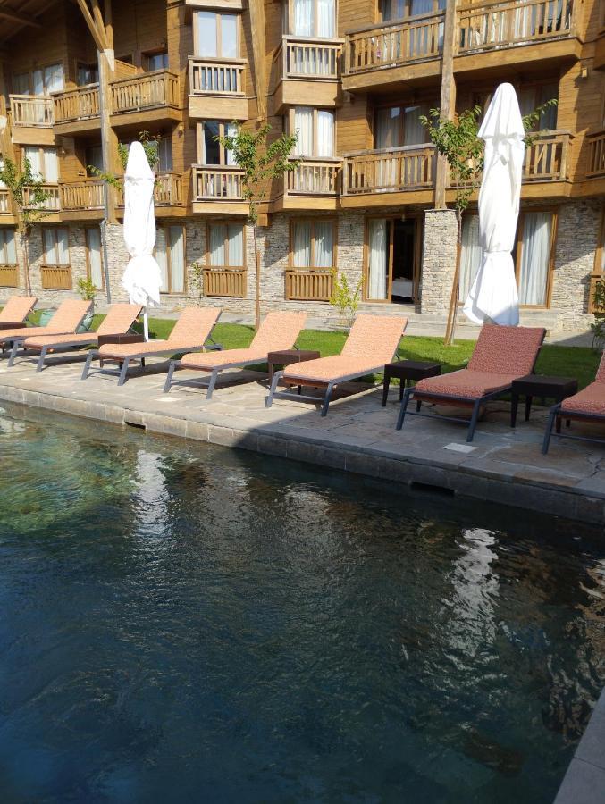 Pirin Golf - Nirvana, Studios&Spa 拉兹洛格 外观 照片