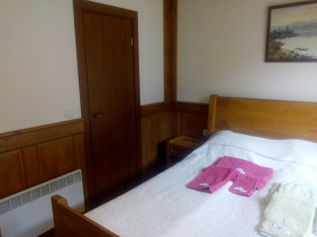 Pirin Golf - Nirvana, Studios&Spa 拉兹洛格 外观 照片